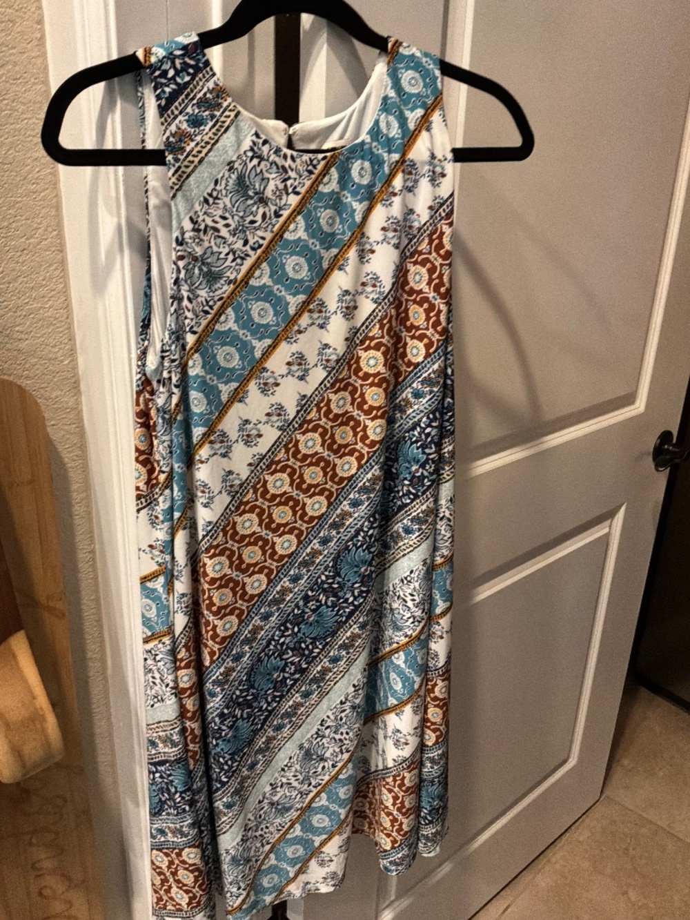 Anne Klein Dress Size 12 Perfect for any Occasion